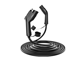 ¿Puedo utilizar el cable de carga en estaciones de carga públicas?